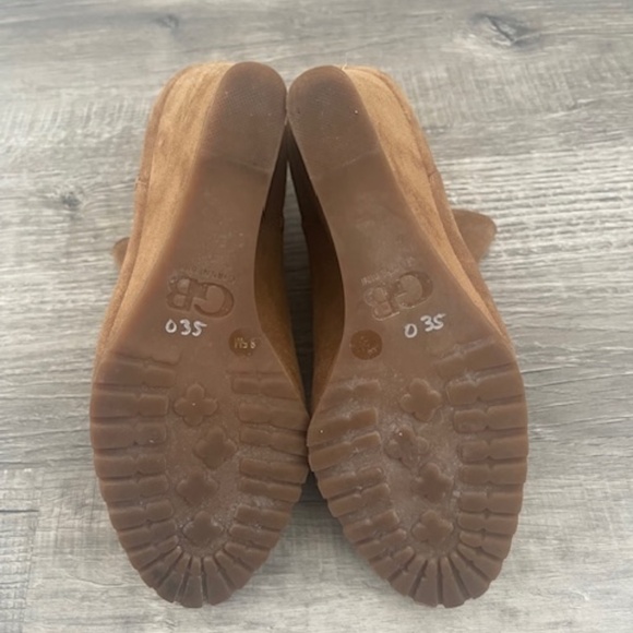 GIANNI BINI Women’s Tan Chestnut Suede Chelsea Ankle Wedge Booties 8.5 - Picture 6 of 6